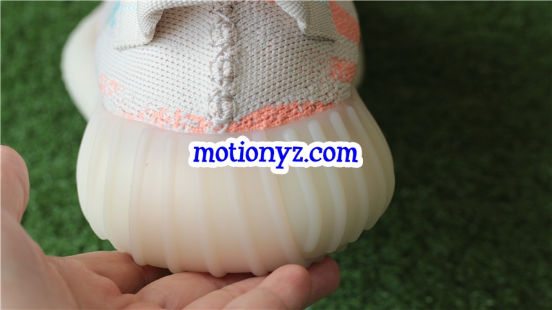 Adidas Yeezy Boost 350 V2 Chalk Coral Pink